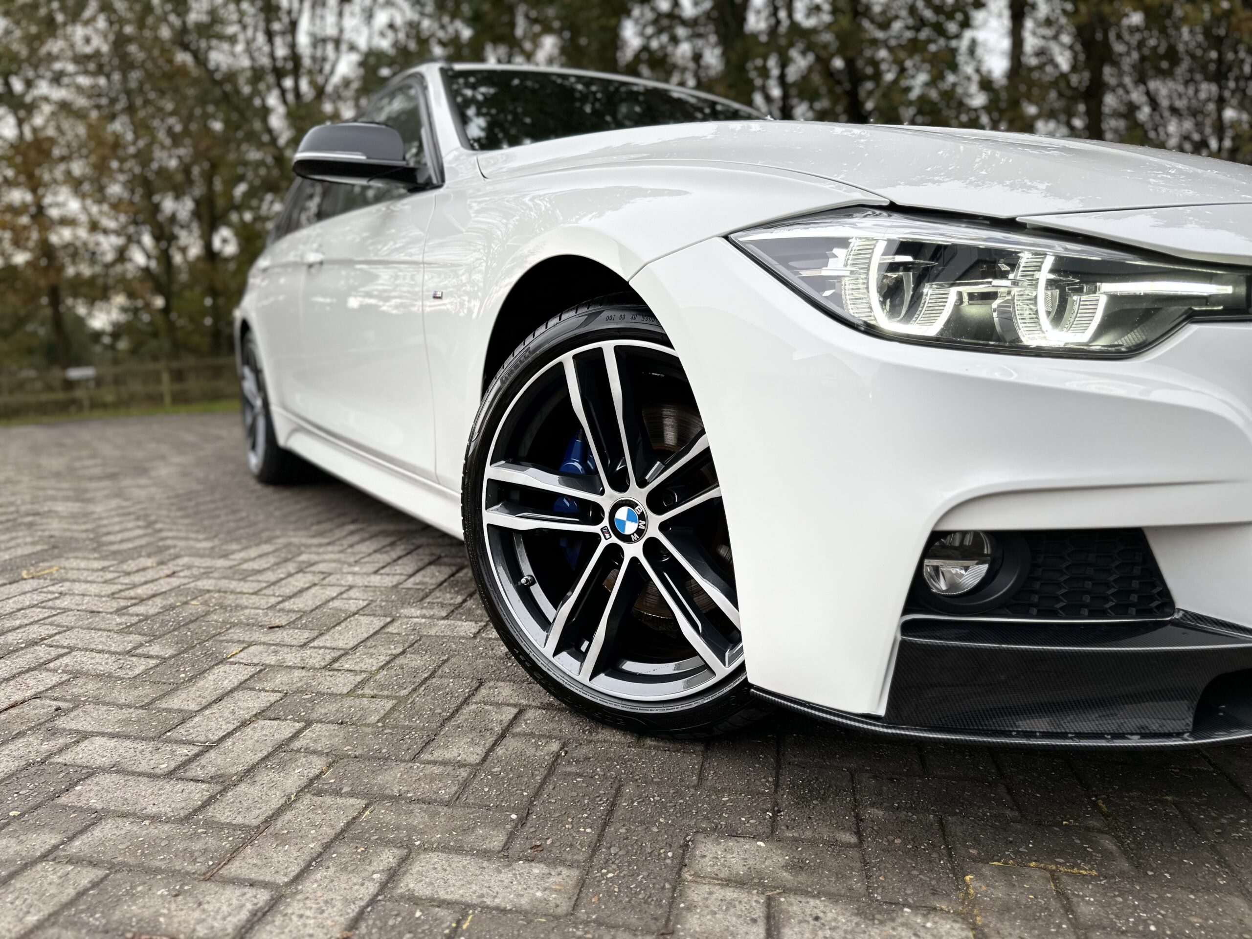 2019 BMW 320i xDrive M-Sport Shadow Edition Touring Auto