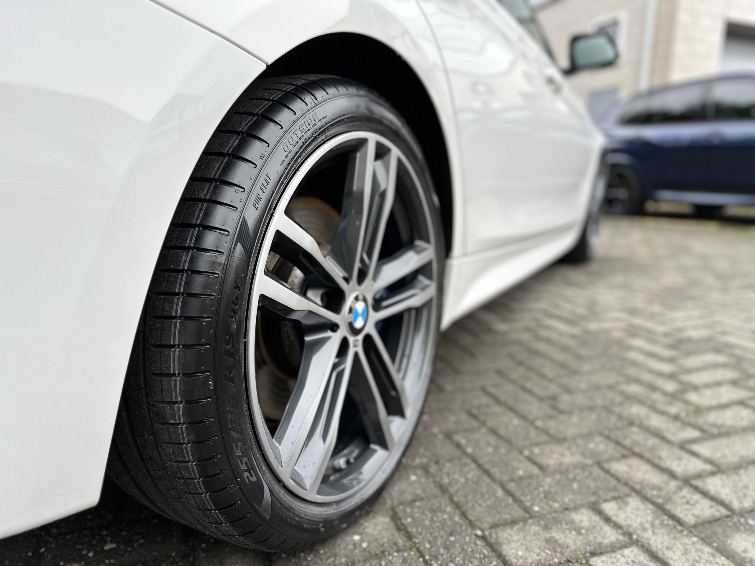 2019 BMW 320i xDrive M-Sport Shadow Edition Touring Auto