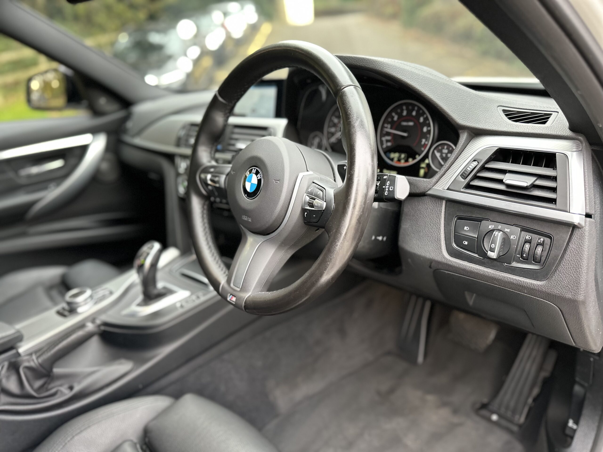 2019 BMW 320i xDrive M-Sport Shadow Edition Touring Auto