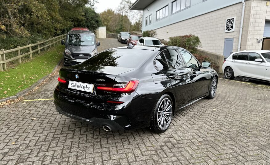 2021 BMW 320i M-Sport 4Dr Auto