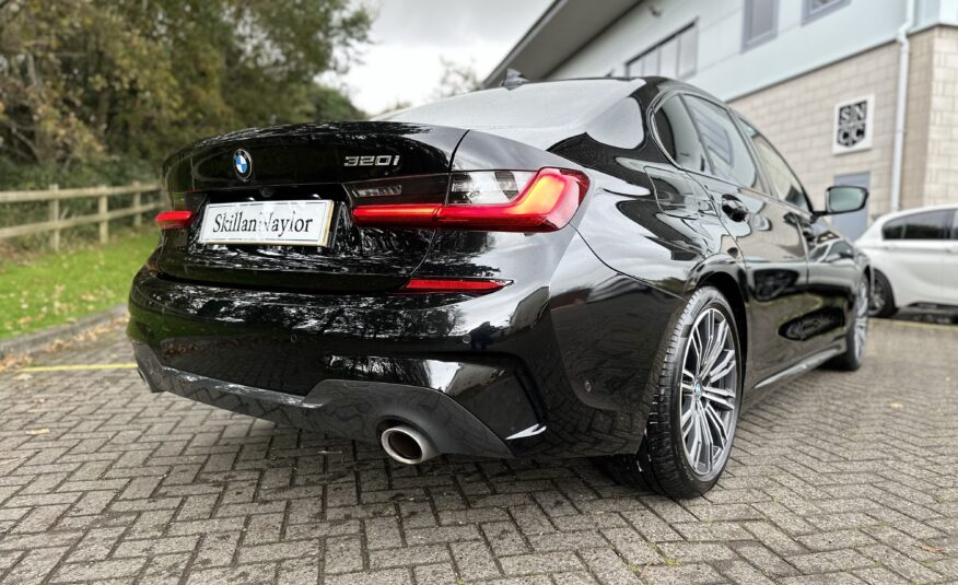 2021 BMW 320i M-Sport 4Dr Auto