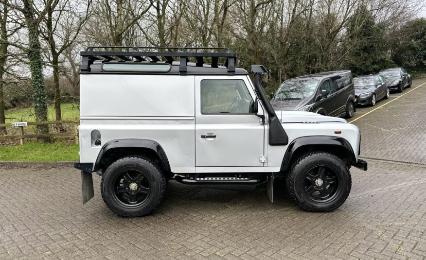 2013 Land Rover Defender 90 2.2 3Dr TDCI Hard-Top