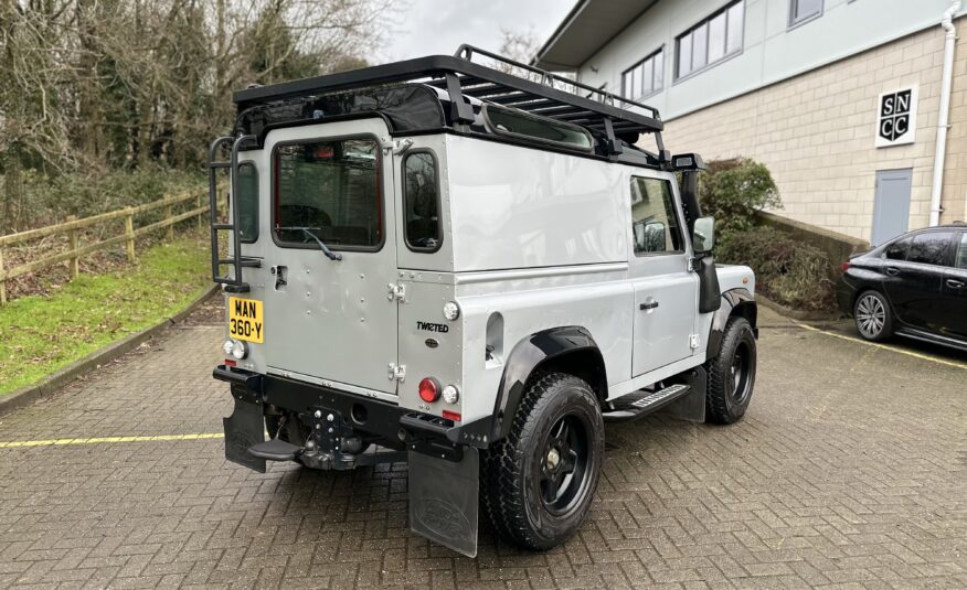 2013 Land Rover Defender 90 2.2 3Dr TDCI Hard-Top