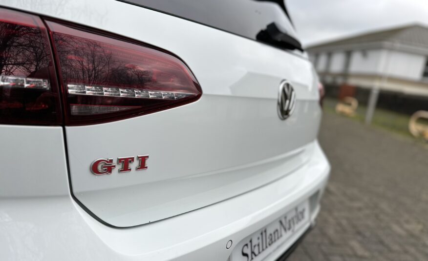 2016 Volkswagen Golf 2.0 TSI GTI Clubsport Edition 40 3Dr