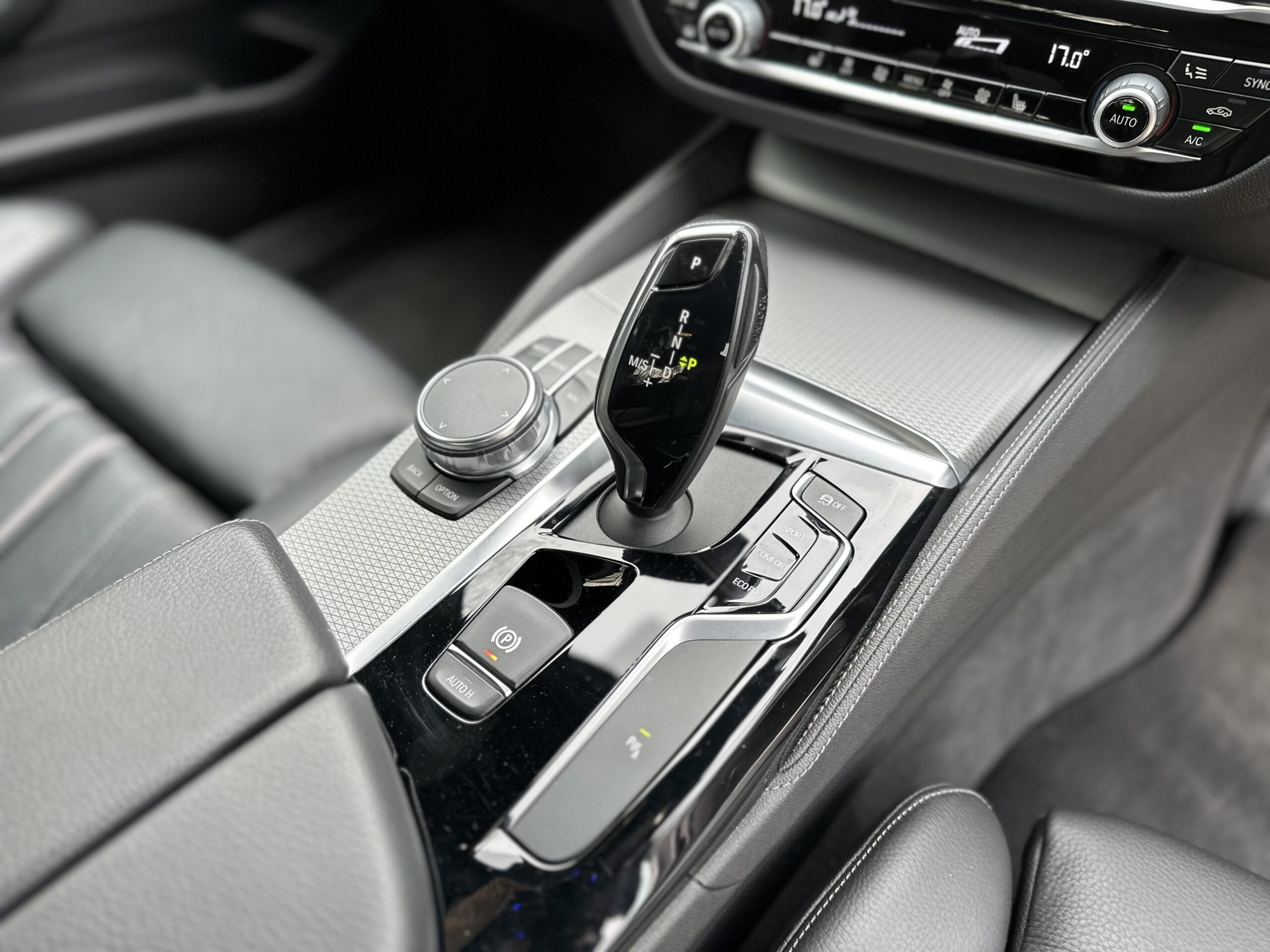 2019 BMW 530i M-Sport 4Dr Auto