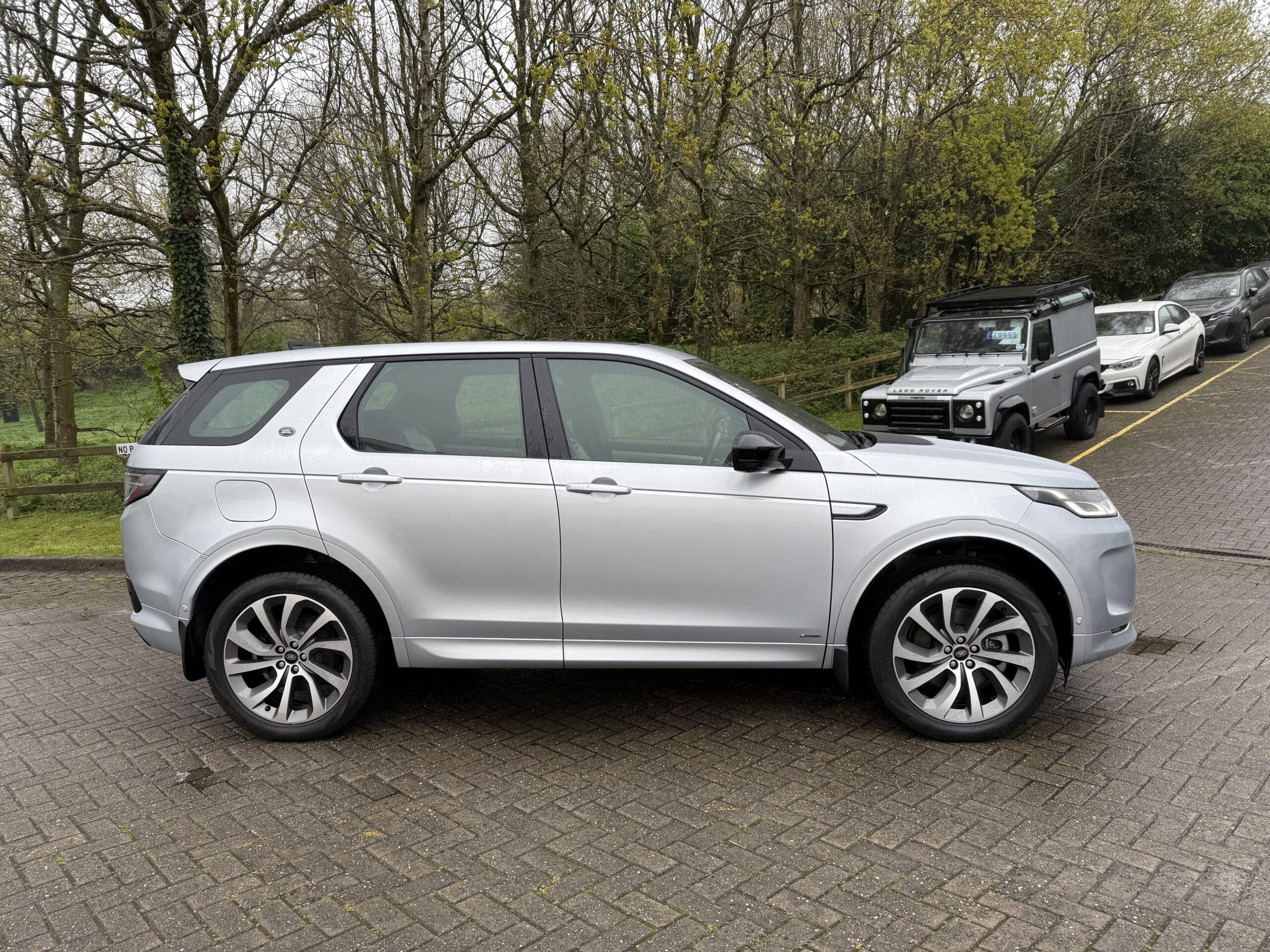 2021 Land Rover Discovery Sport 1.5 P300e R-Dynamic HSE 5Dr Auto