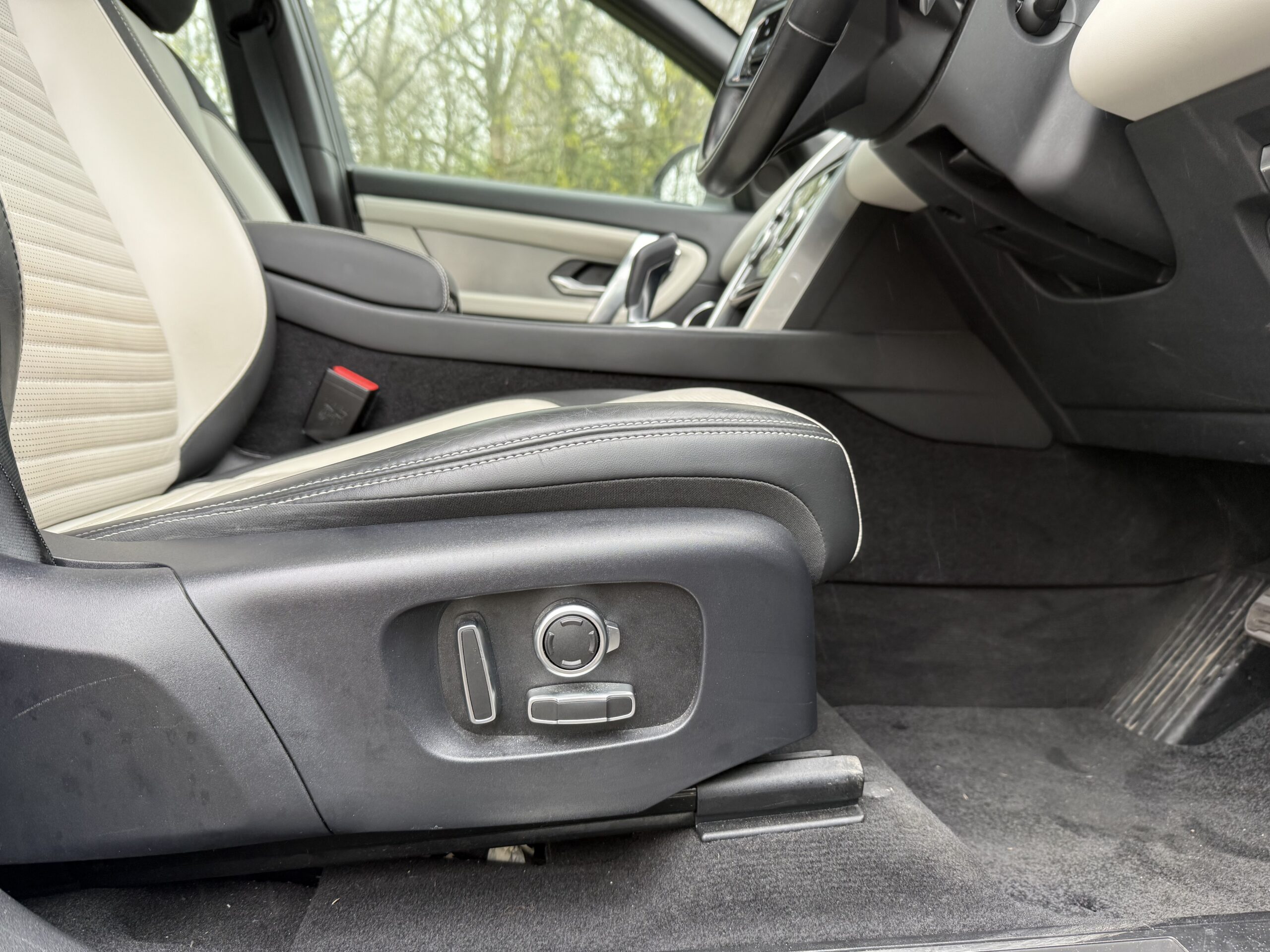 2021 Land Rover Discovery Sport 1.5 P300e R-Dynamic HSE 5Dr Auto