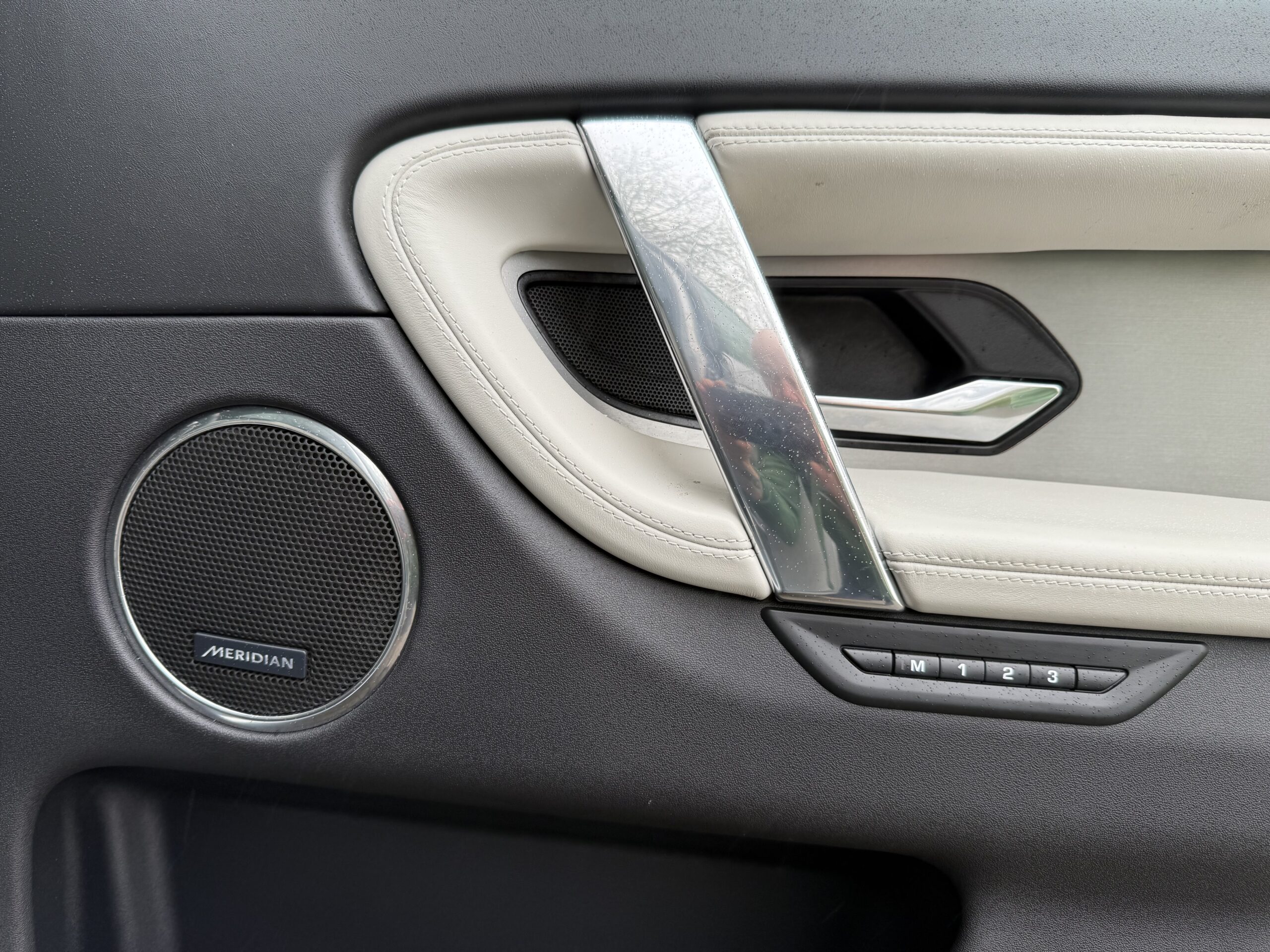 2021 Land Rover Discovery Sport 1.5 P300e R-Dynamic HSE 5Dr Auto