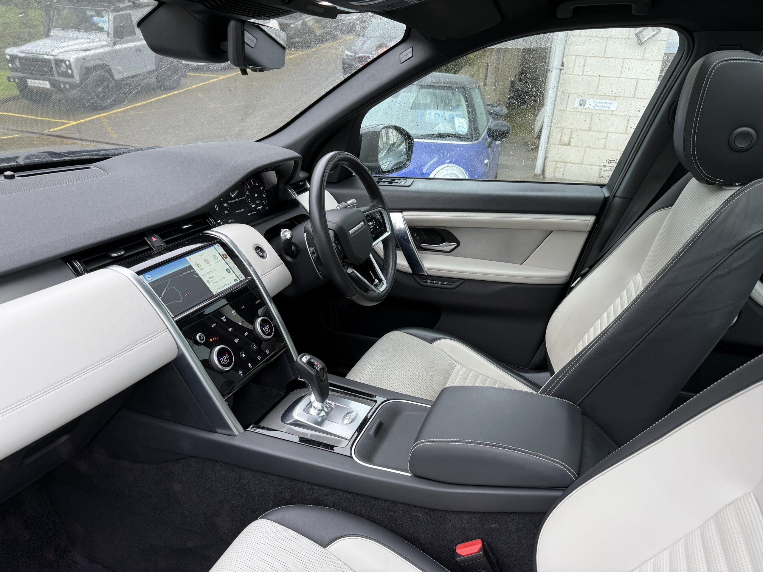 2021 Land Rover Discovery Sport 1.5 P300e R-Dynamic HSE 5Dr Auto