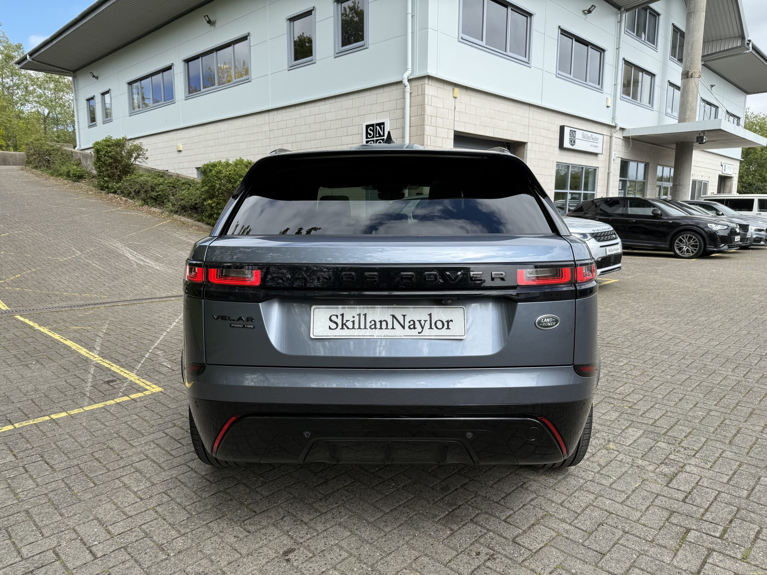 2018 Range Rover Velar 2.0 P250 R-Dynamic HSE 5Dr Auto