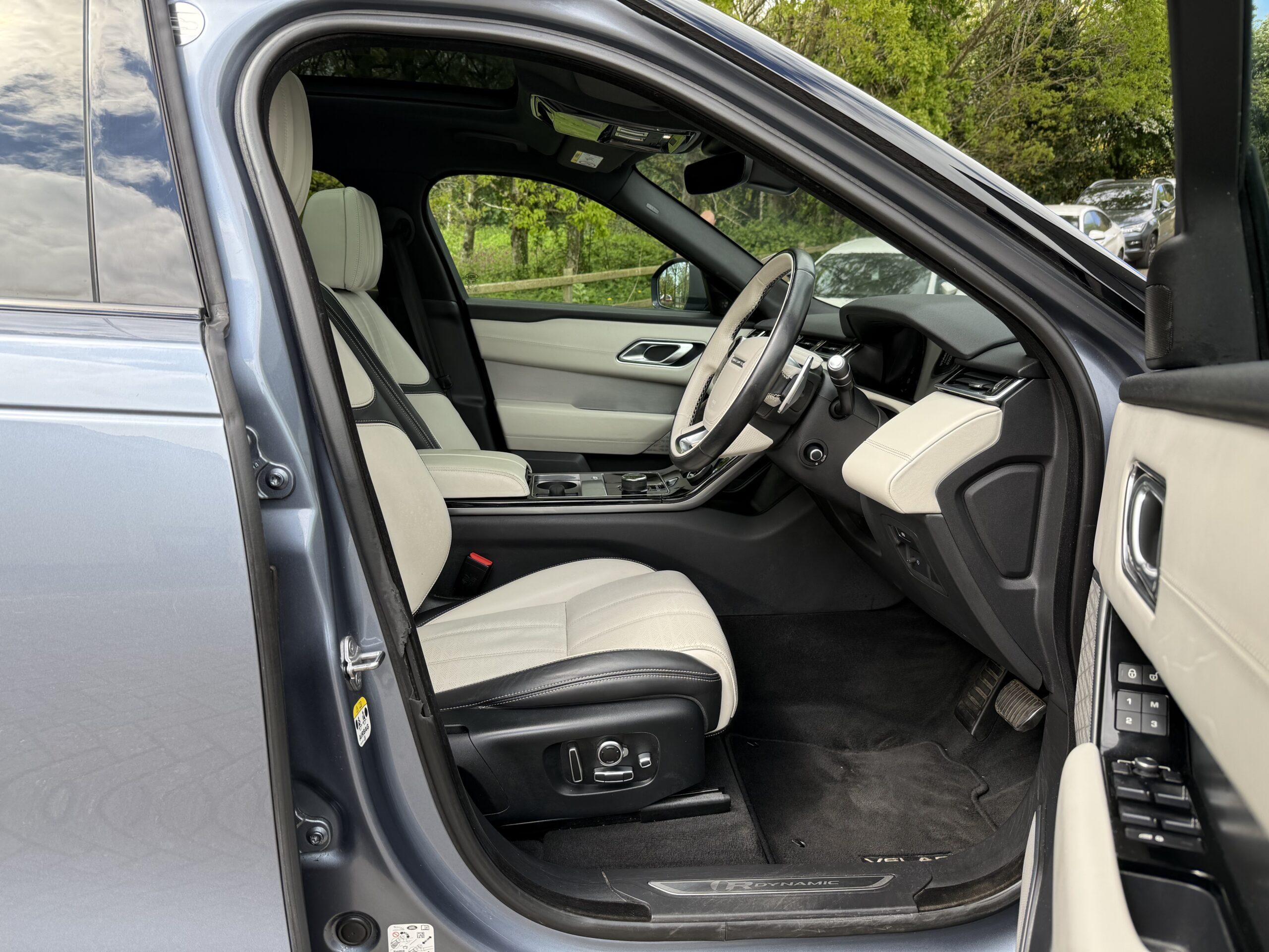 2018 Range Rover Velar 2.0 P250 R-Dynamic HSE 5Dr Auto