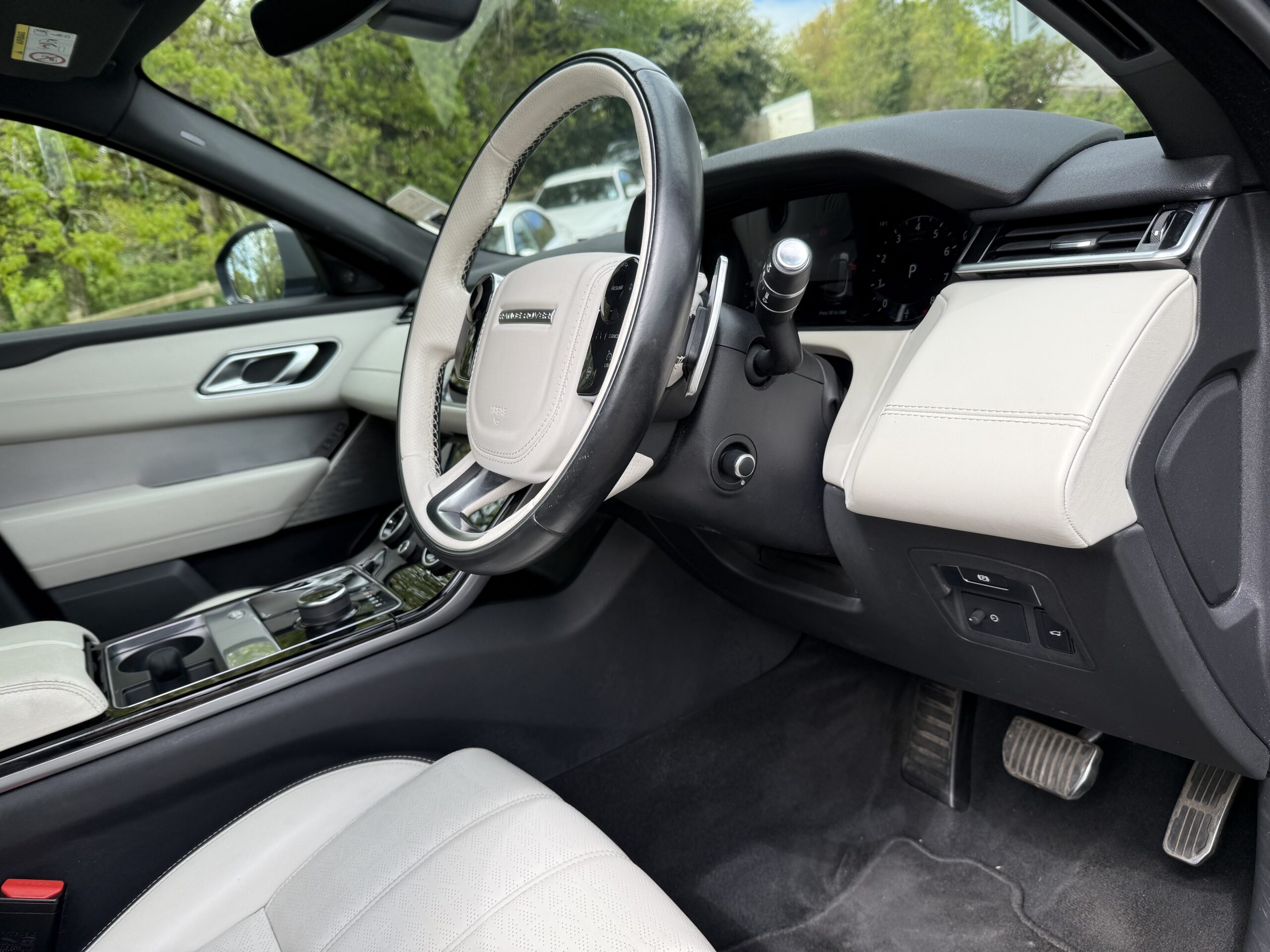 2018 Range Rover Velar 2.0 P250 R-Dynamic HSE 5Dr Auto