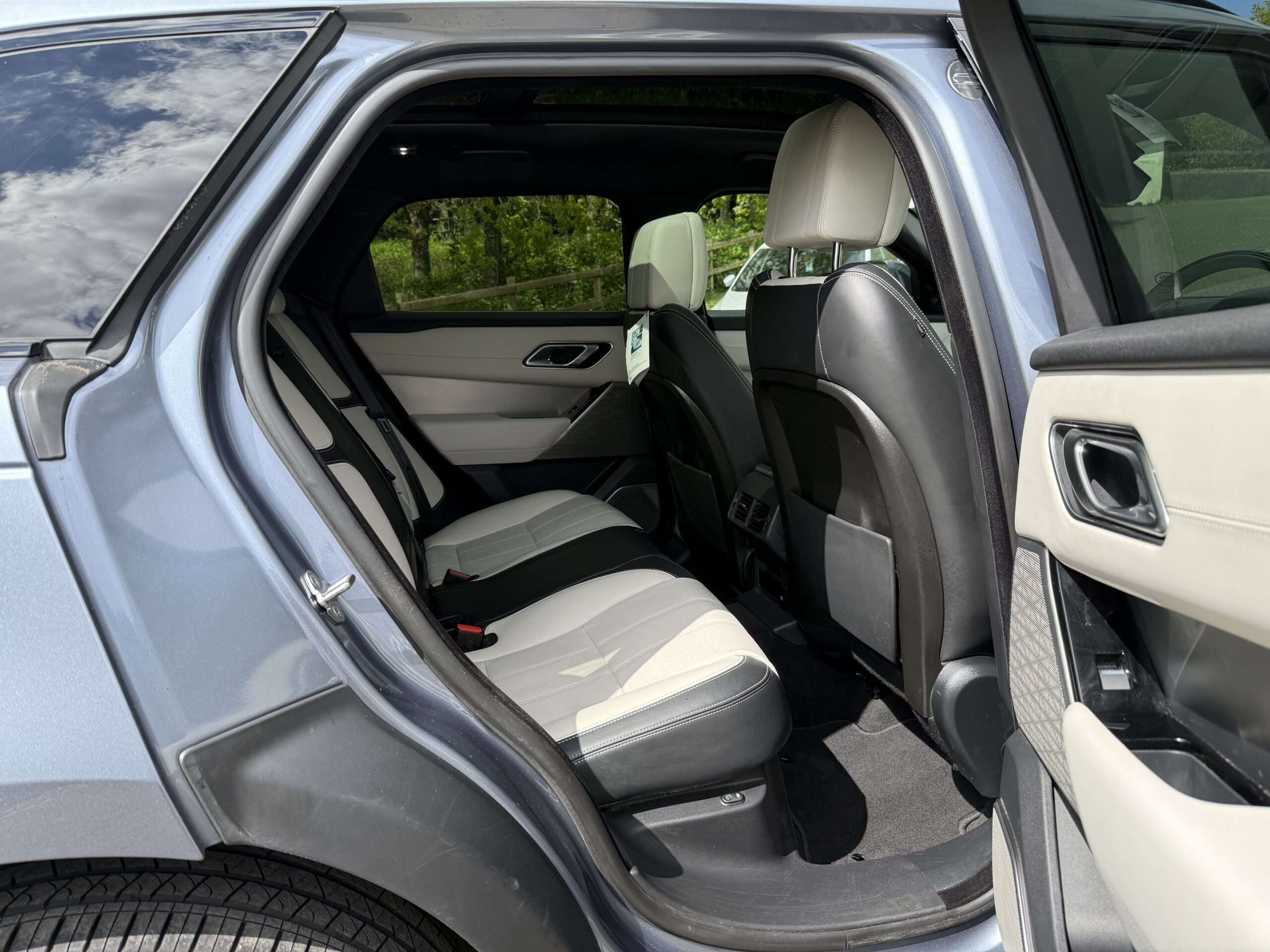 2018 Range Rover Velar 2.0 P250 R-Dynamic HSE 5Dr Auto