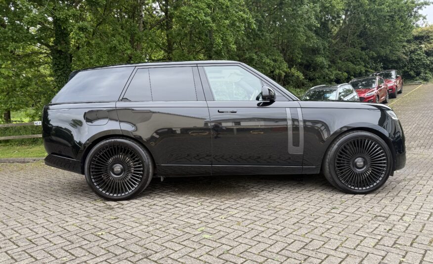 2022 Range Rover 3.0 D350 First Edition 5Dr Auto