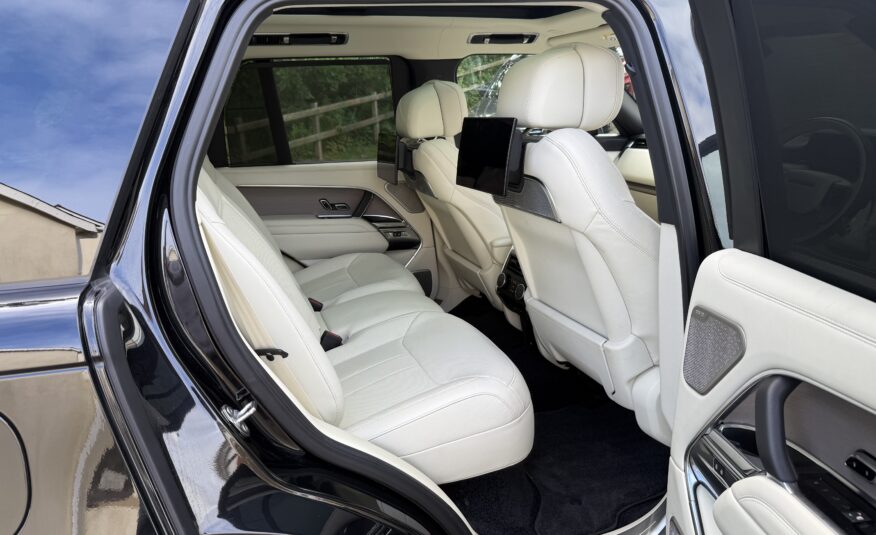 2022 Range Rover 3.0 D350 First Edition 5Dr Auto