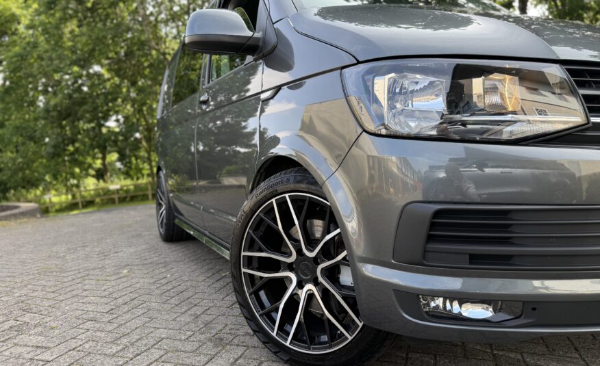 2019 Volkswagen Transporter T6 T32 2.0 TDI 150 Highline SWB Kombi 4Motion