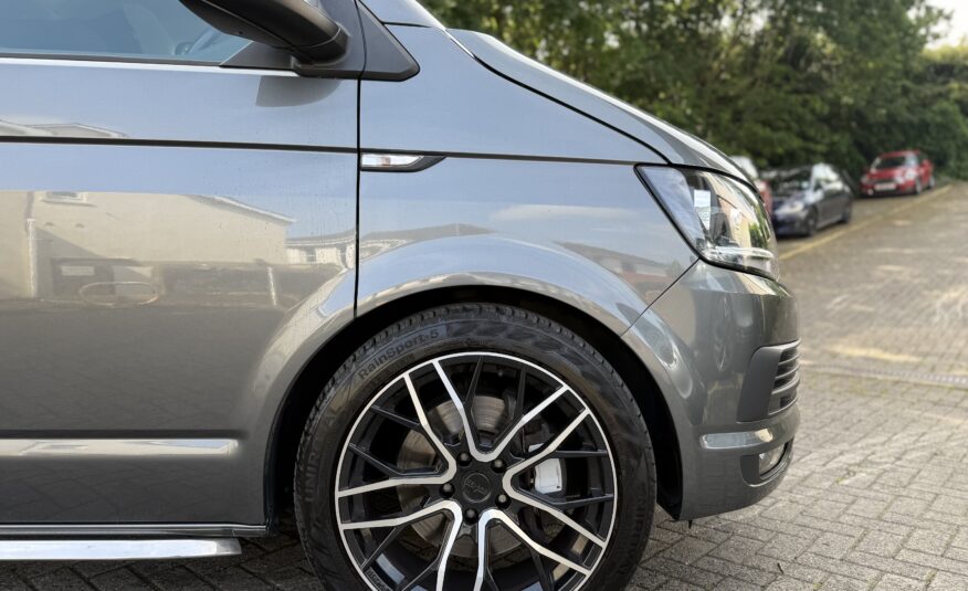 2019 Volkswagen Transporter T6 T32 2.0 TDI 150 Highline SWB Kombi 4Motion