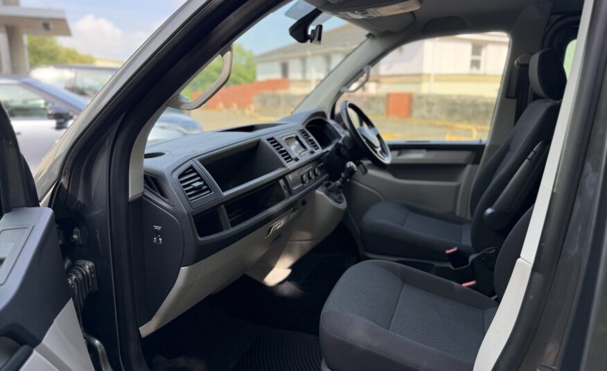 2019 Volkswagen Transporter T6 T32 2.0 TDI 150 Highline SWB Kombi 4Motion