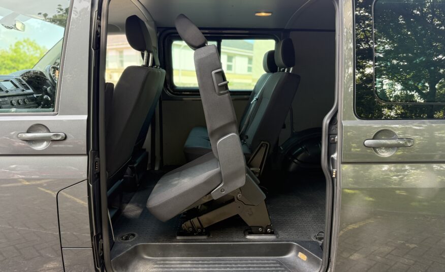 2019 Volkswagen Transporter T6 T32 2.0 TDI 150 Highline SWB Kombi 4Motion