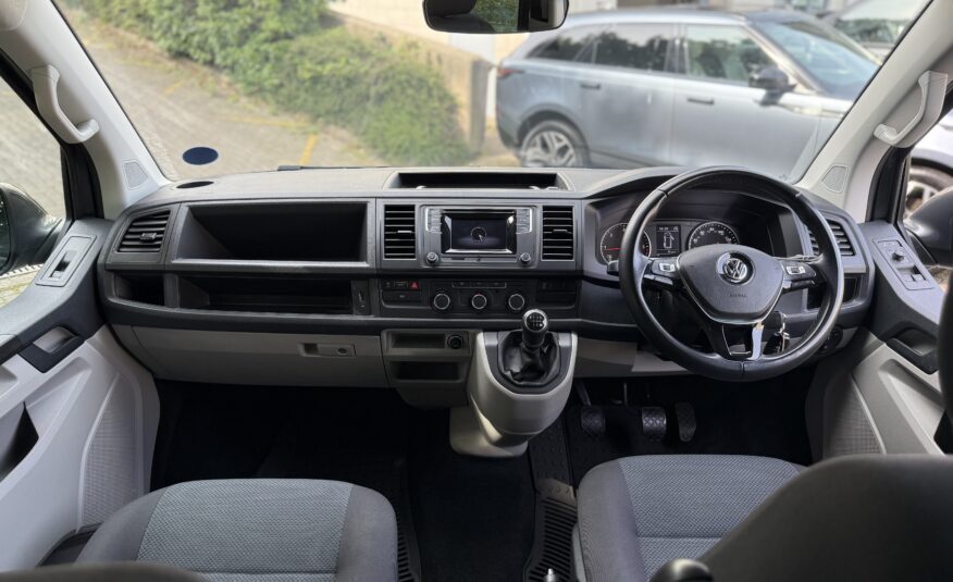 2019 Volkswagen Transporter T6 T32 2.0 TDI 150 Highline SWB Kombi 4Motion