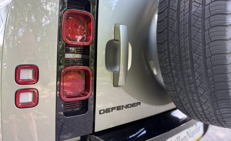 2022 Land Rover Defender 90 3.0 D250 X-Dynamic SE 3Dr Auto