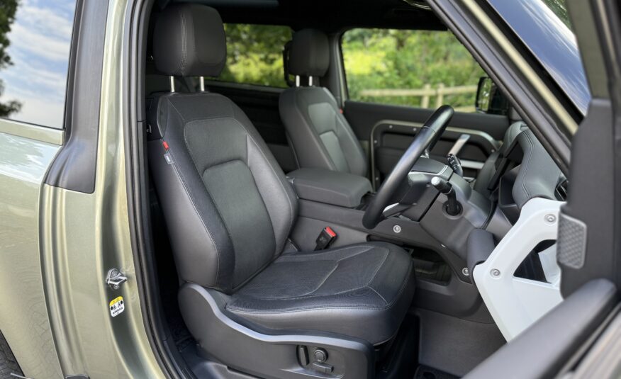 2022 Land Rover Defender 90 3.0 D250 X-Dynamic SE 3Dr Auto