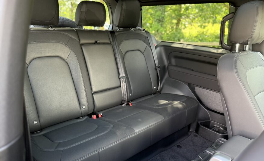 2022 Land Rover Defender 90 3.0 D250 X-Dynamic SE 3Dr Auto