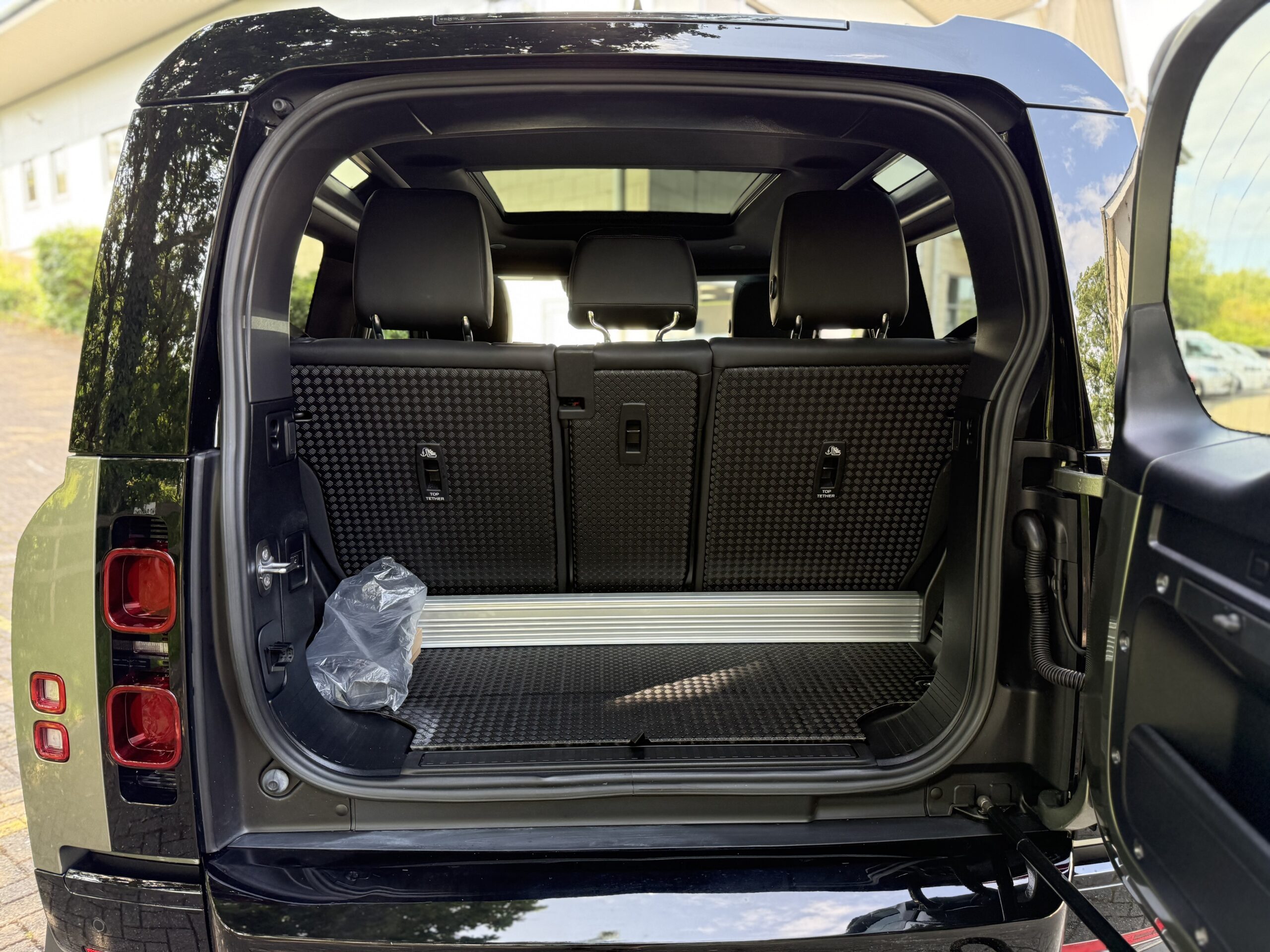 2022 Land Rover Defender 90 3.0 D250 X-Dynamic SE 3Dr Auto