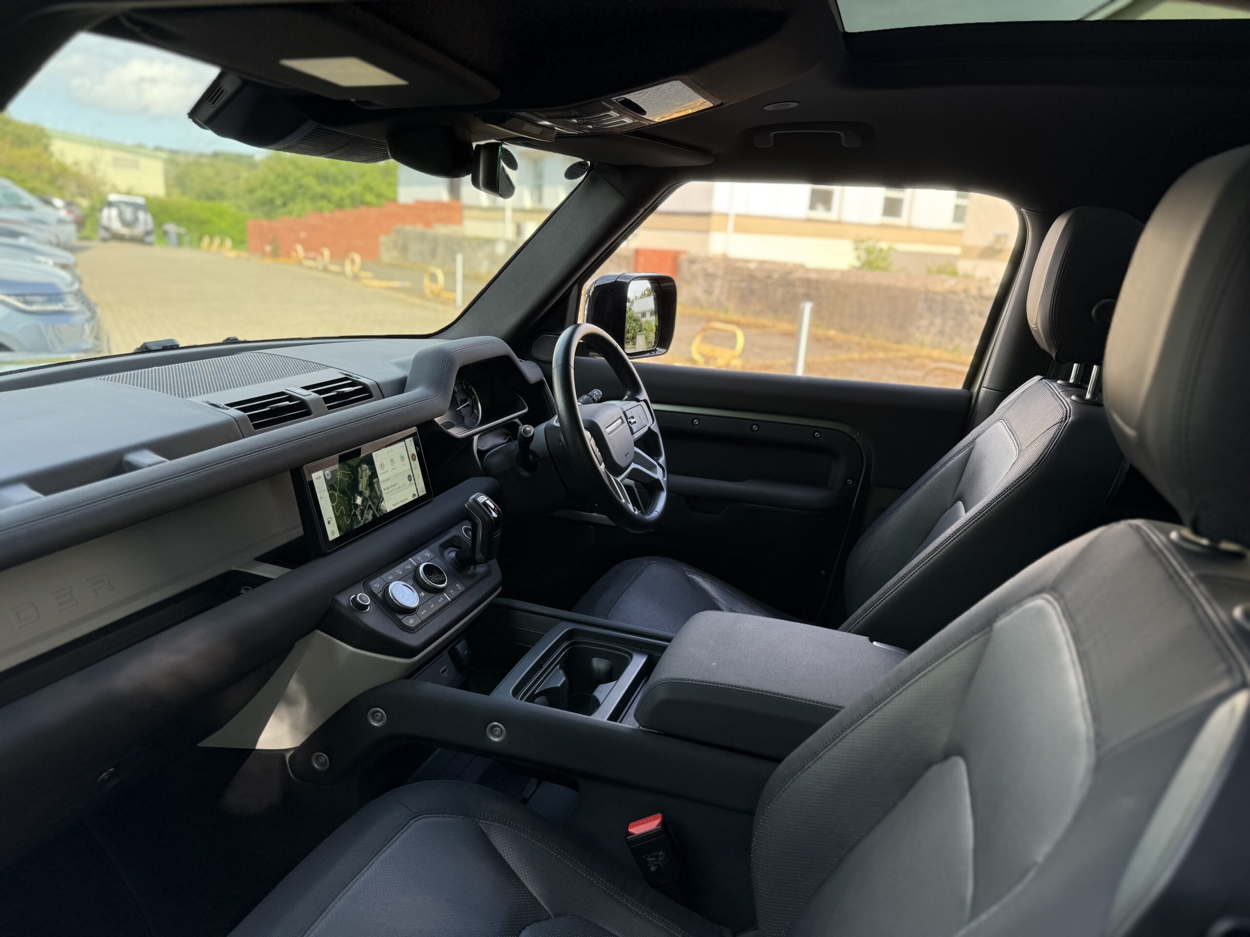 2022 Land Rover Defender 90 3.0 D250 X-Dynamic SE 3Dr Auto