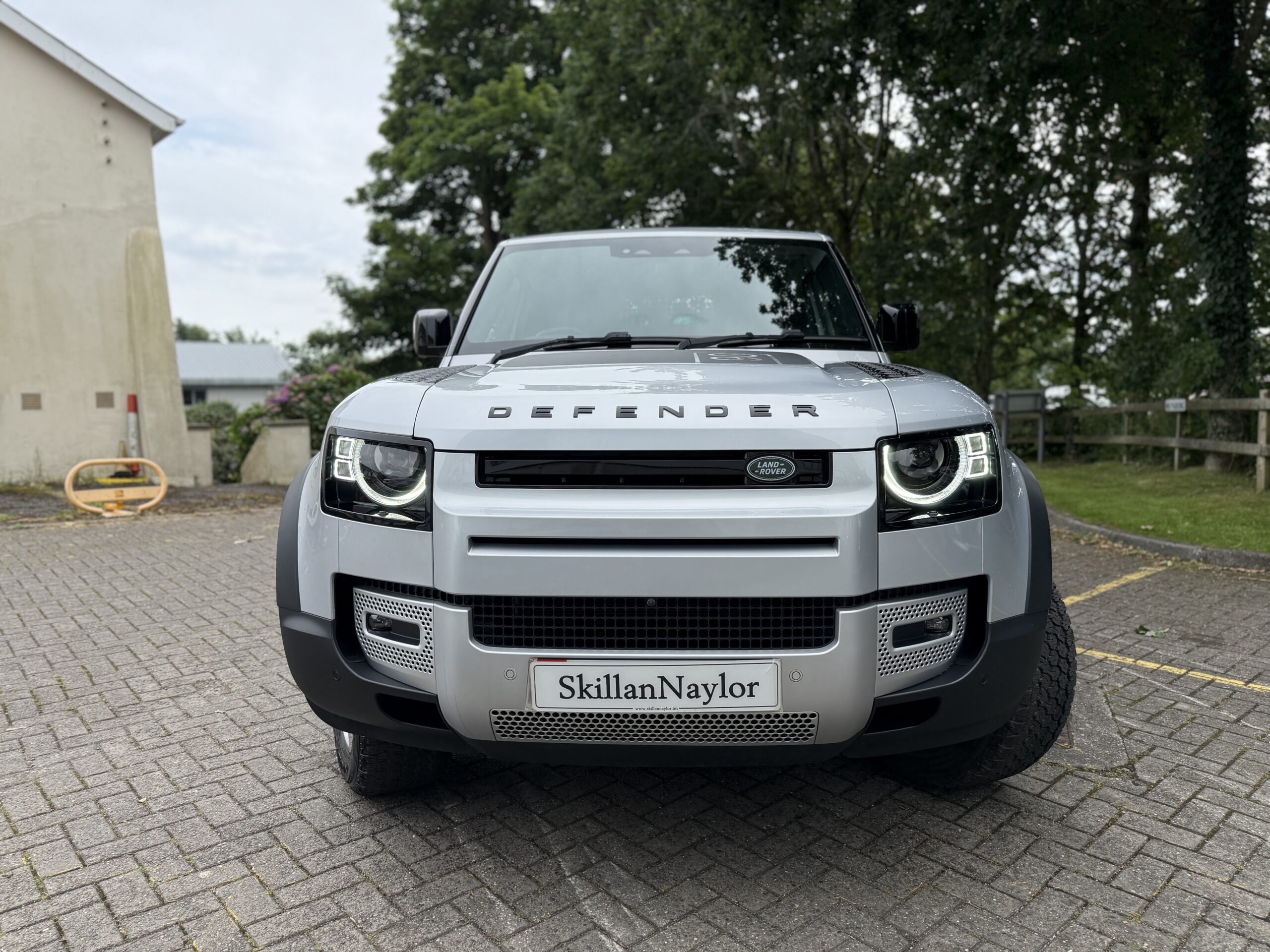 2022 Land Rover Defender 90 3.0 D250 Hard Top SE 3Dr Auto