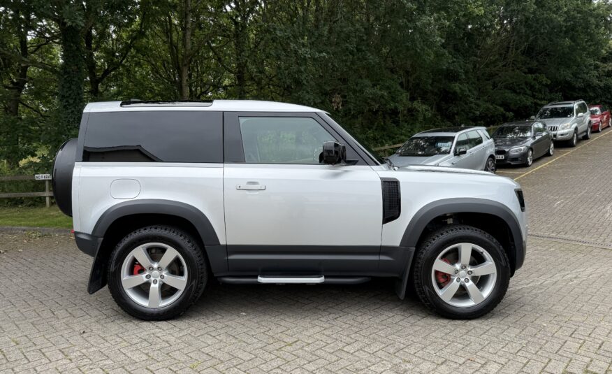 2022 Land Rover Defender 90 3.0 D250 Hard Top SE 3Dr Auto