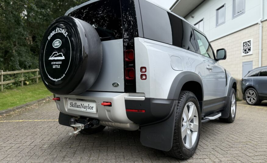 2022 Land Rover Defender 90 3.0 D250 Hard Top SE 3Dr Auto