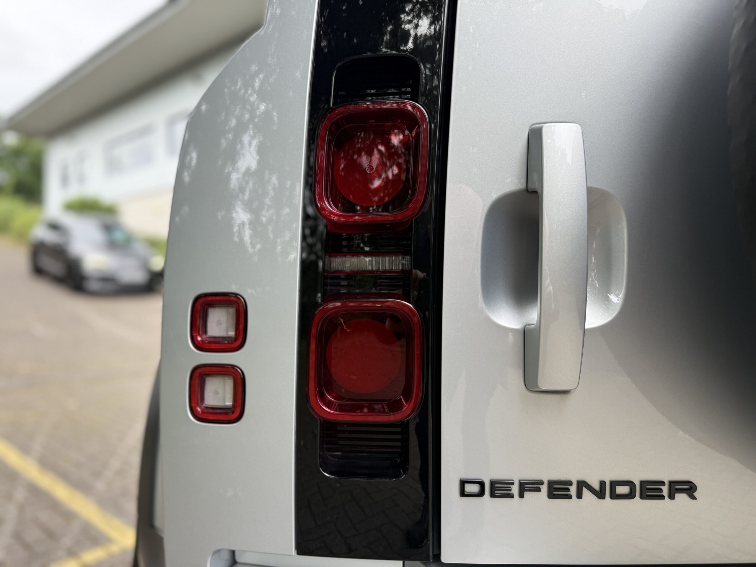 2022 Land Rover Defender 90 3.0 D250 Hard Top SE 3Dr Auto