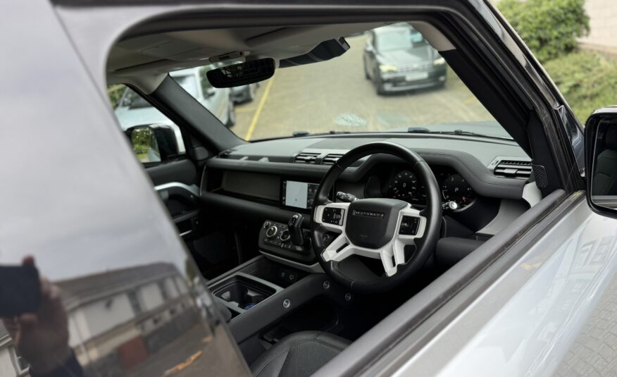 2022 Land Rover Defender 90 3.0 D250 Hard Top SE 3Dr Auto