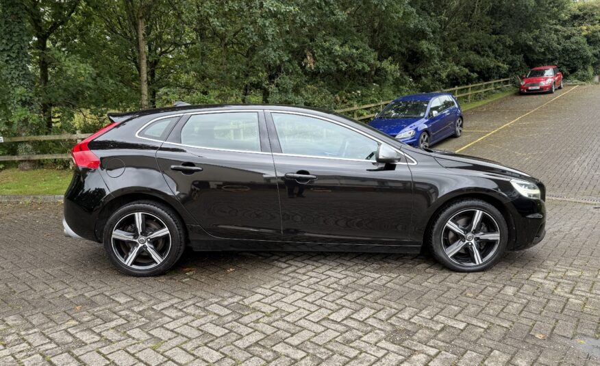 2018 Volvo V40 T3 2.0 R Design Nav+ 5Dr