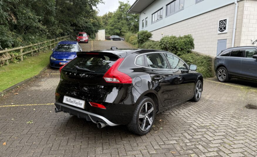 2018 Volvo V40 T3 2.0 R Design Nav+ 5Dr