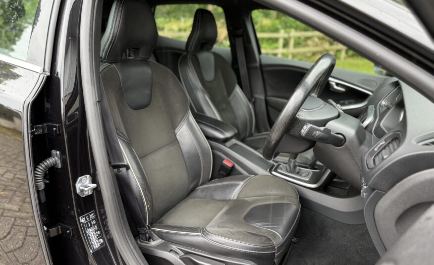 2018 Volvo V40 T3 2.0 R Design Nav+ 5Dr