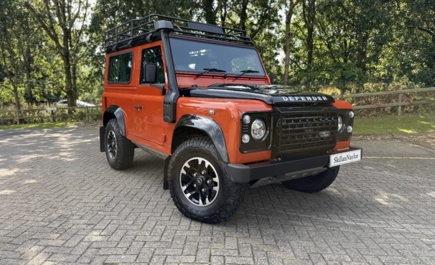 2016 Land Rover Defender 90 2.2 TDCI Adventure