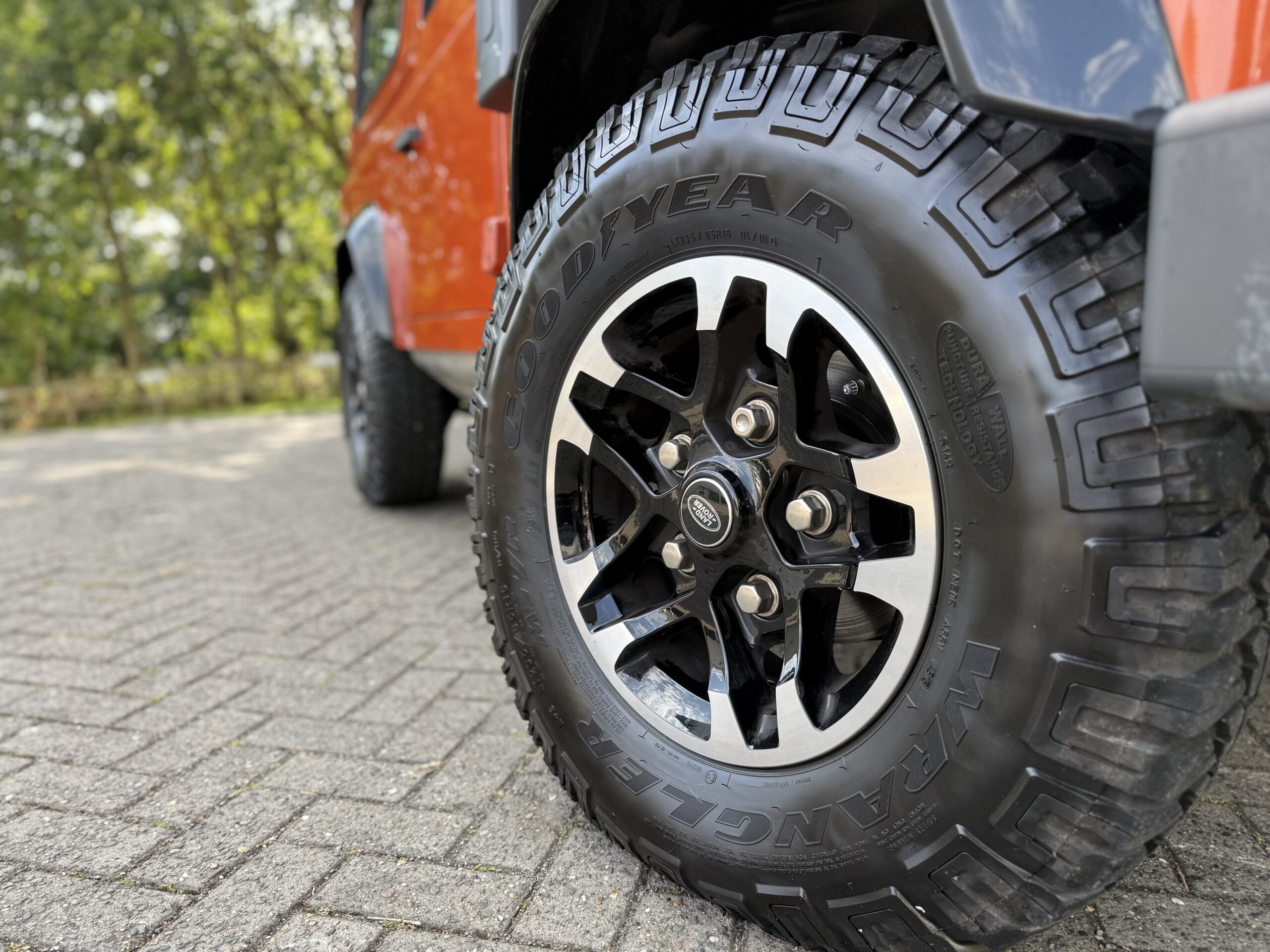 2016 Land Rover Defender 90 2.2 TDCI Adventure