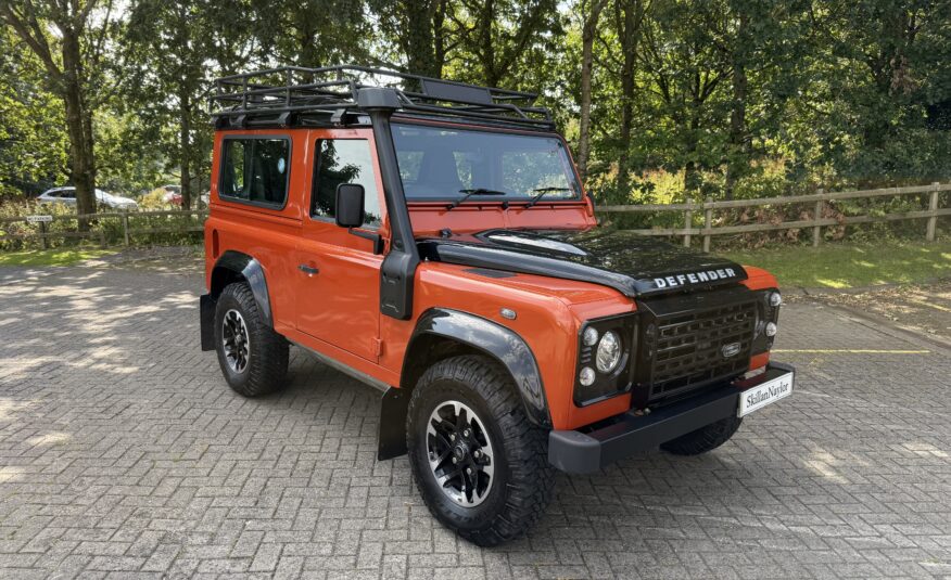 2016 Land Rover Defender 90 2.2 TDCI Adventure