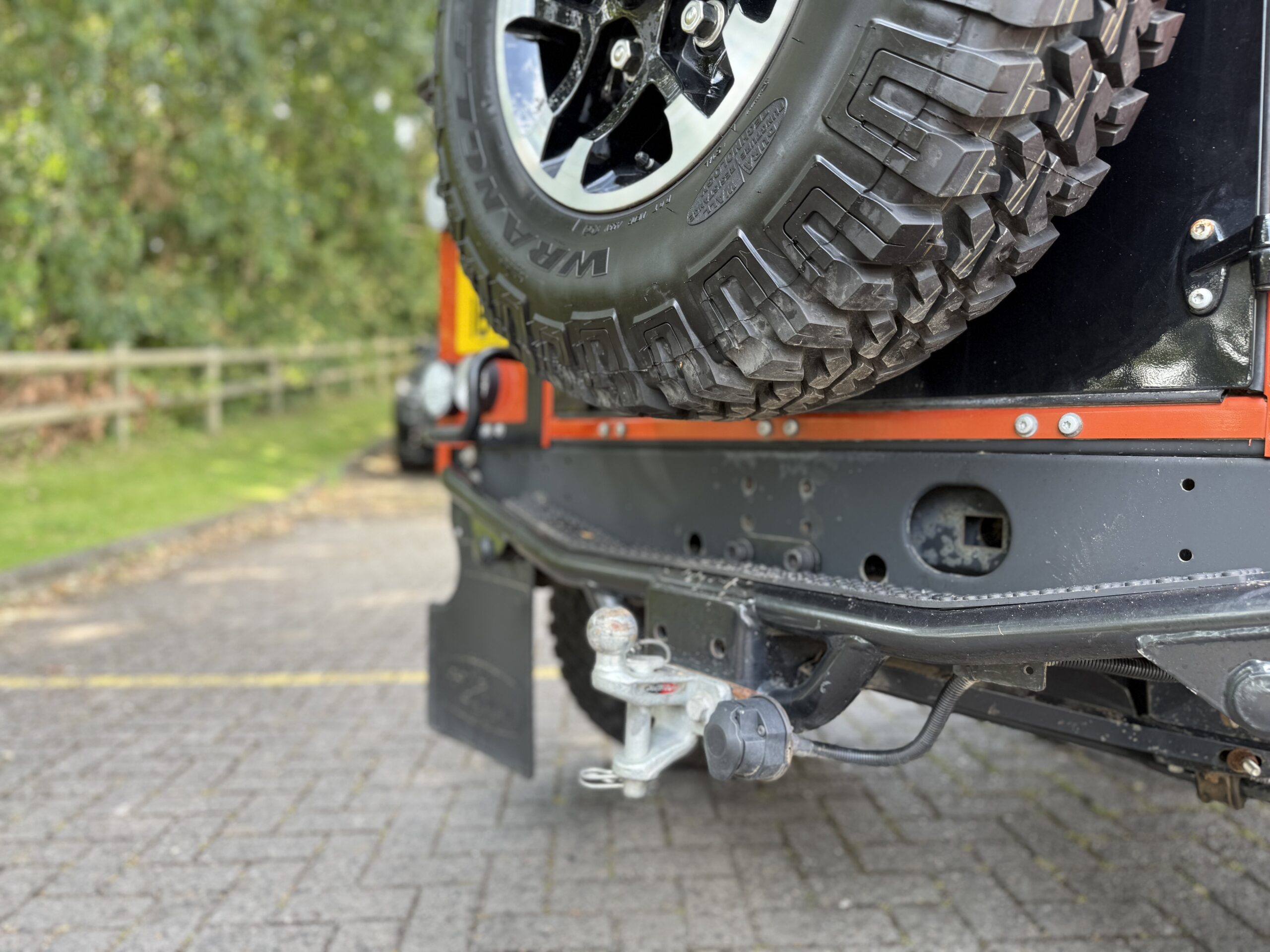 2016 Land Rover Defender 90 2.2 TDCI Adventure