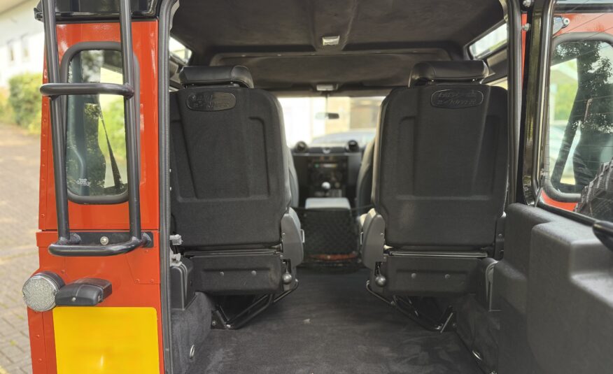2016 Land Rover Defender 90 2.2 TDCI Adventure