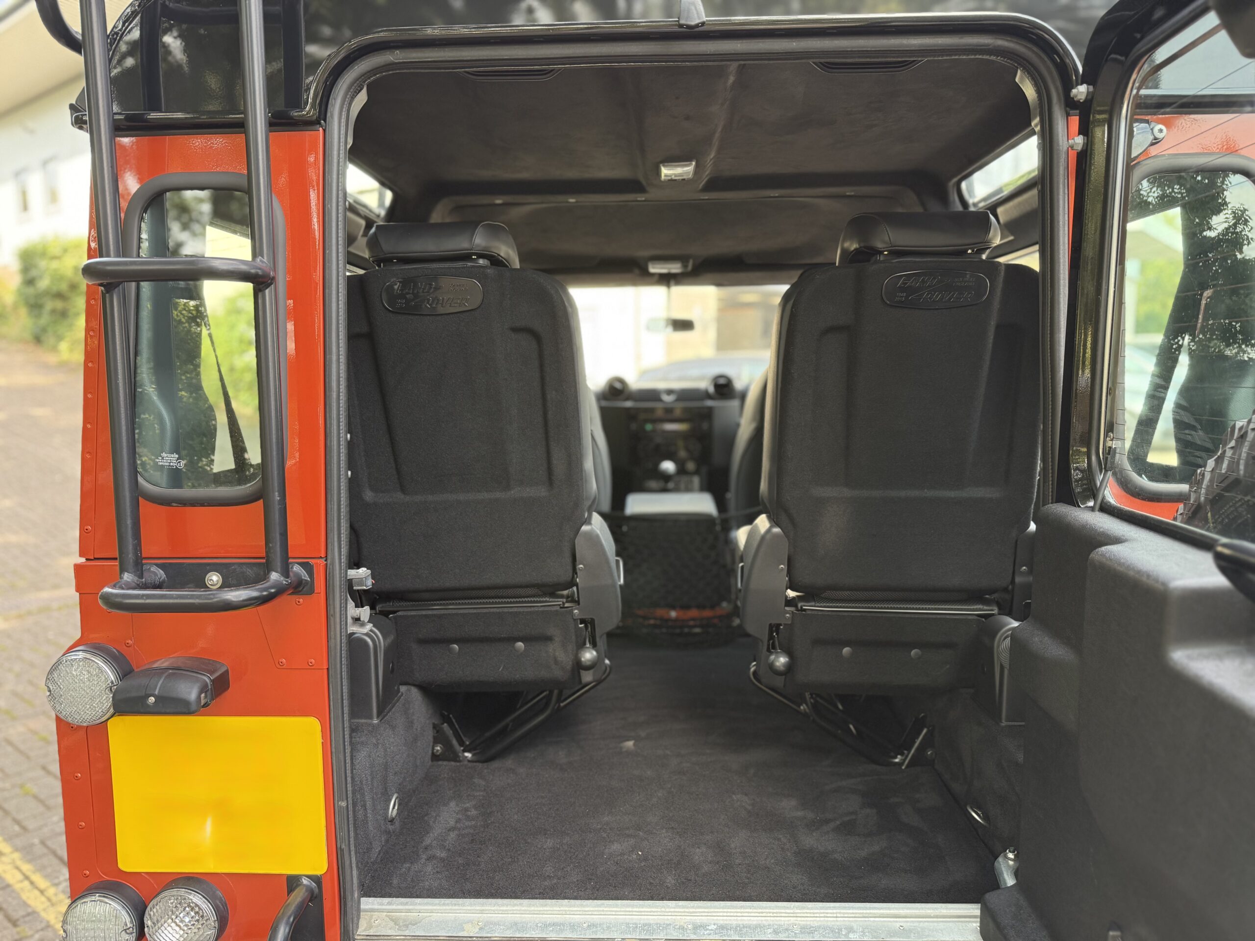 2016 Land Rover Defender 90 2.2 TDCI Adventure