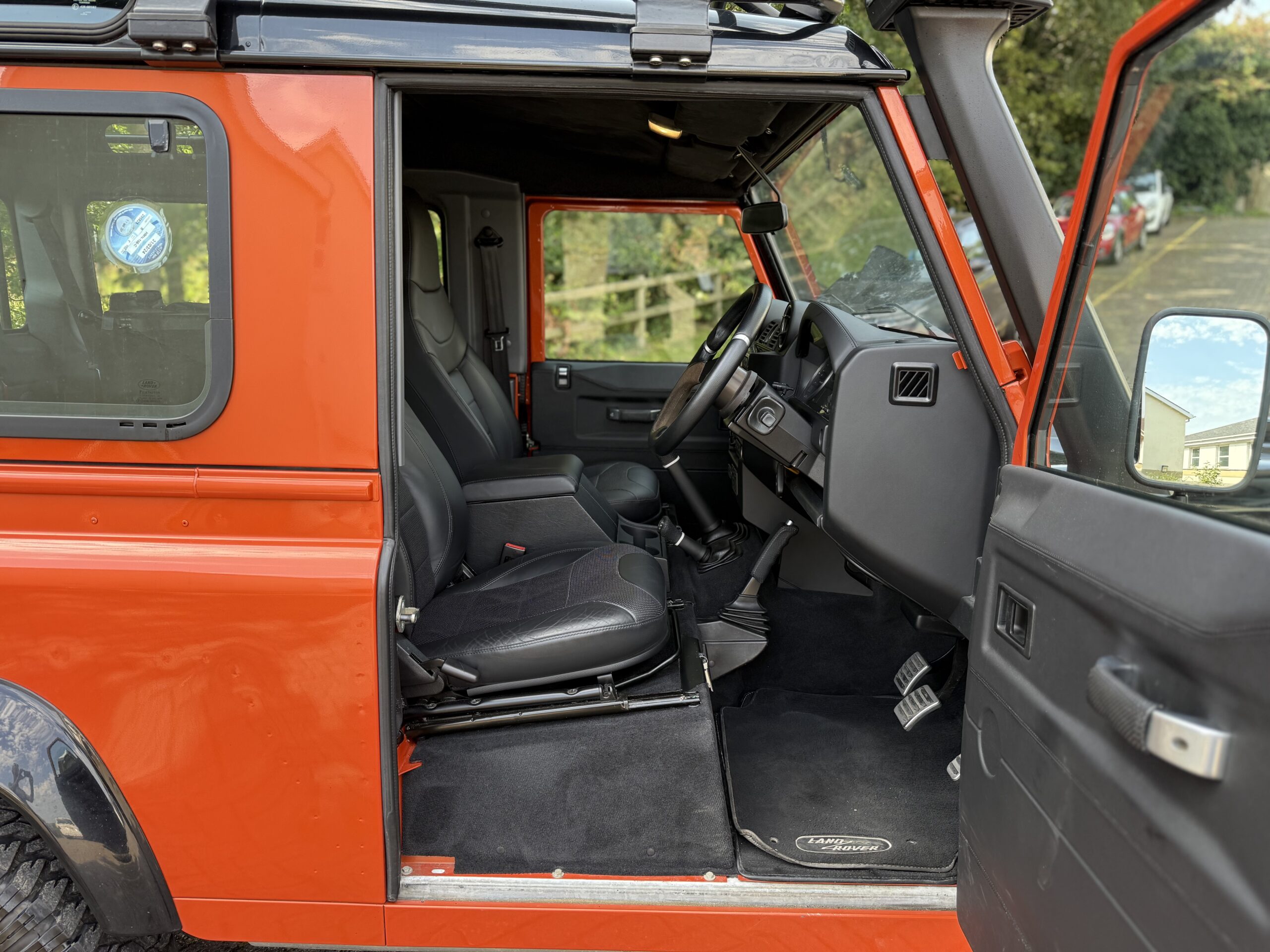2016 Land Rover Defender 90 2.2 TDCI Adventure