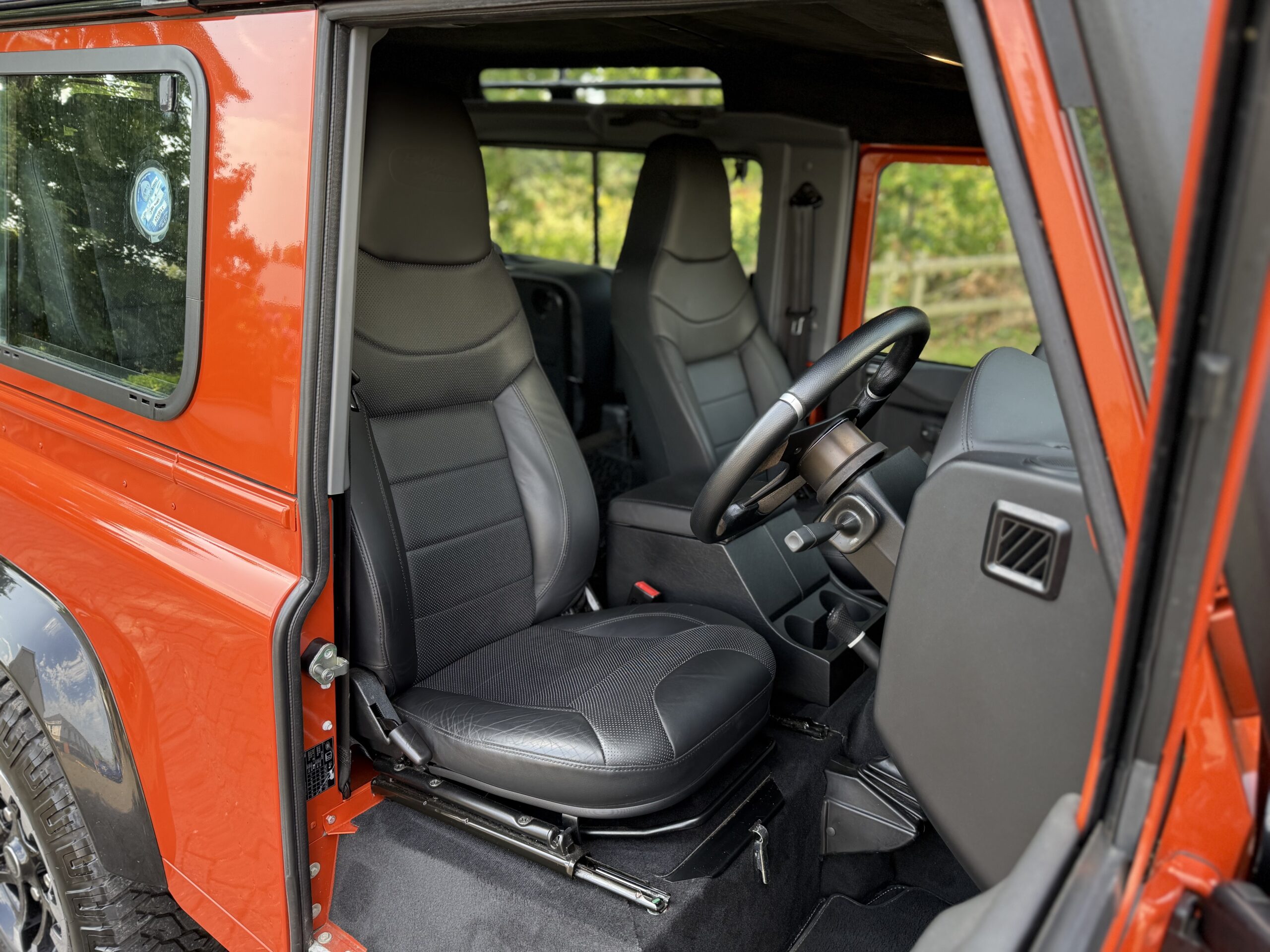 2016 Land Rover Defender 90 2.2 TDCI Adventure