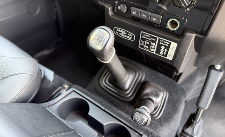 2016 Land Rover Defender 90 2.2 TDCI Adventure