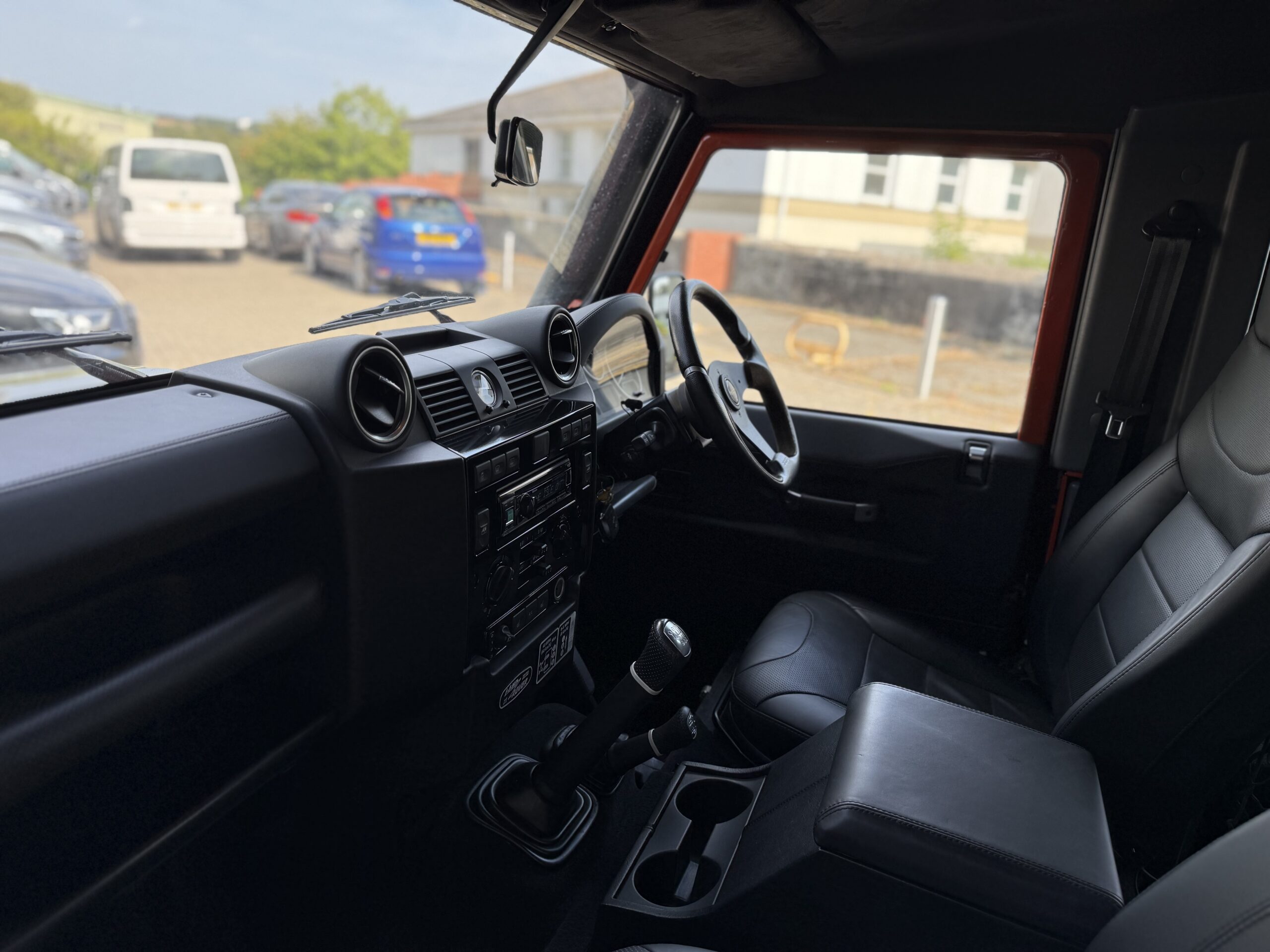 2016 Land Rover Defender 90 2.2 TDCI Adventure