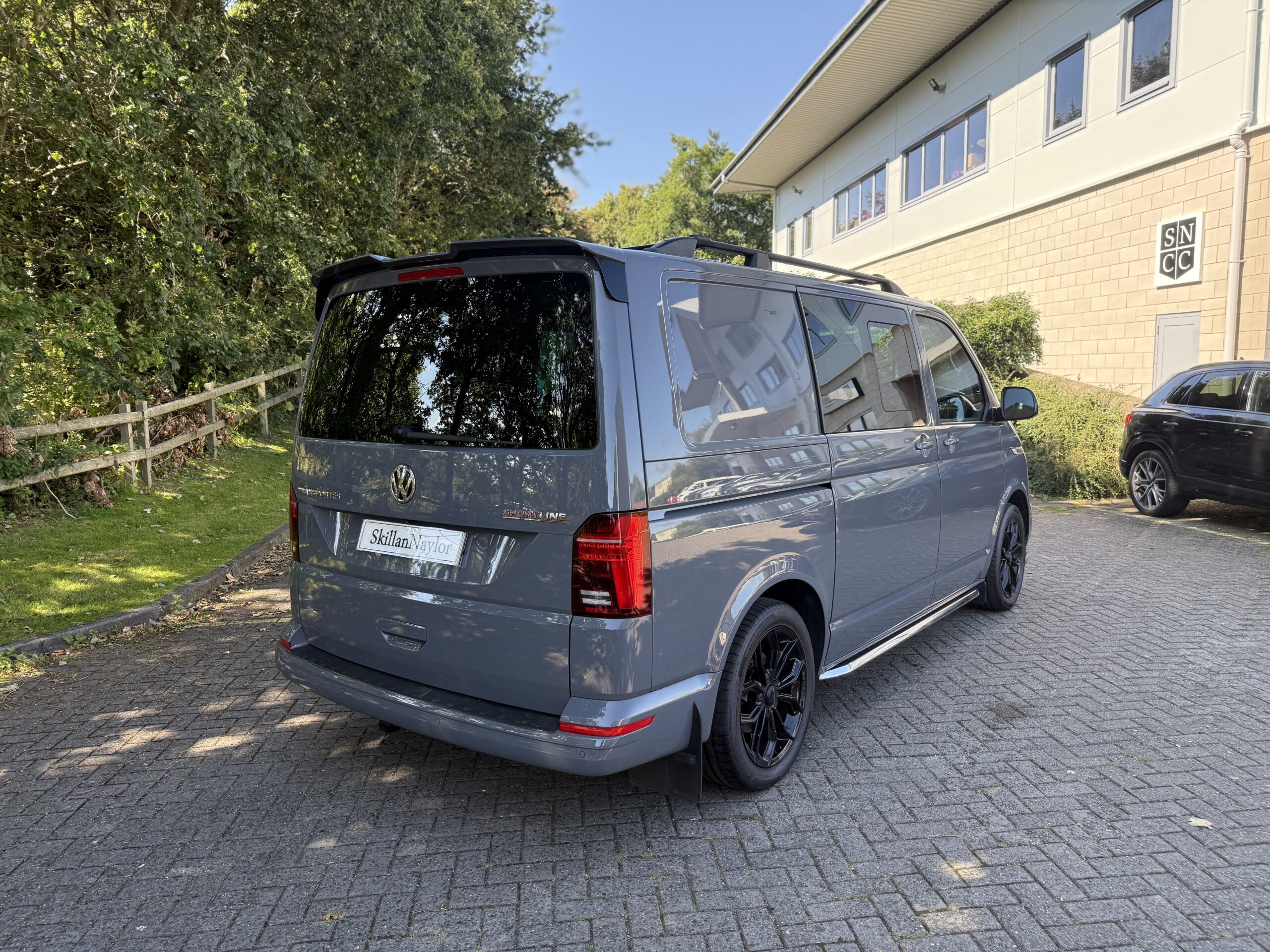2022 Volkswagen Transporter T6.1 T32 2.0 BITDI 204 Sportline Kombi SWB DSG Auto