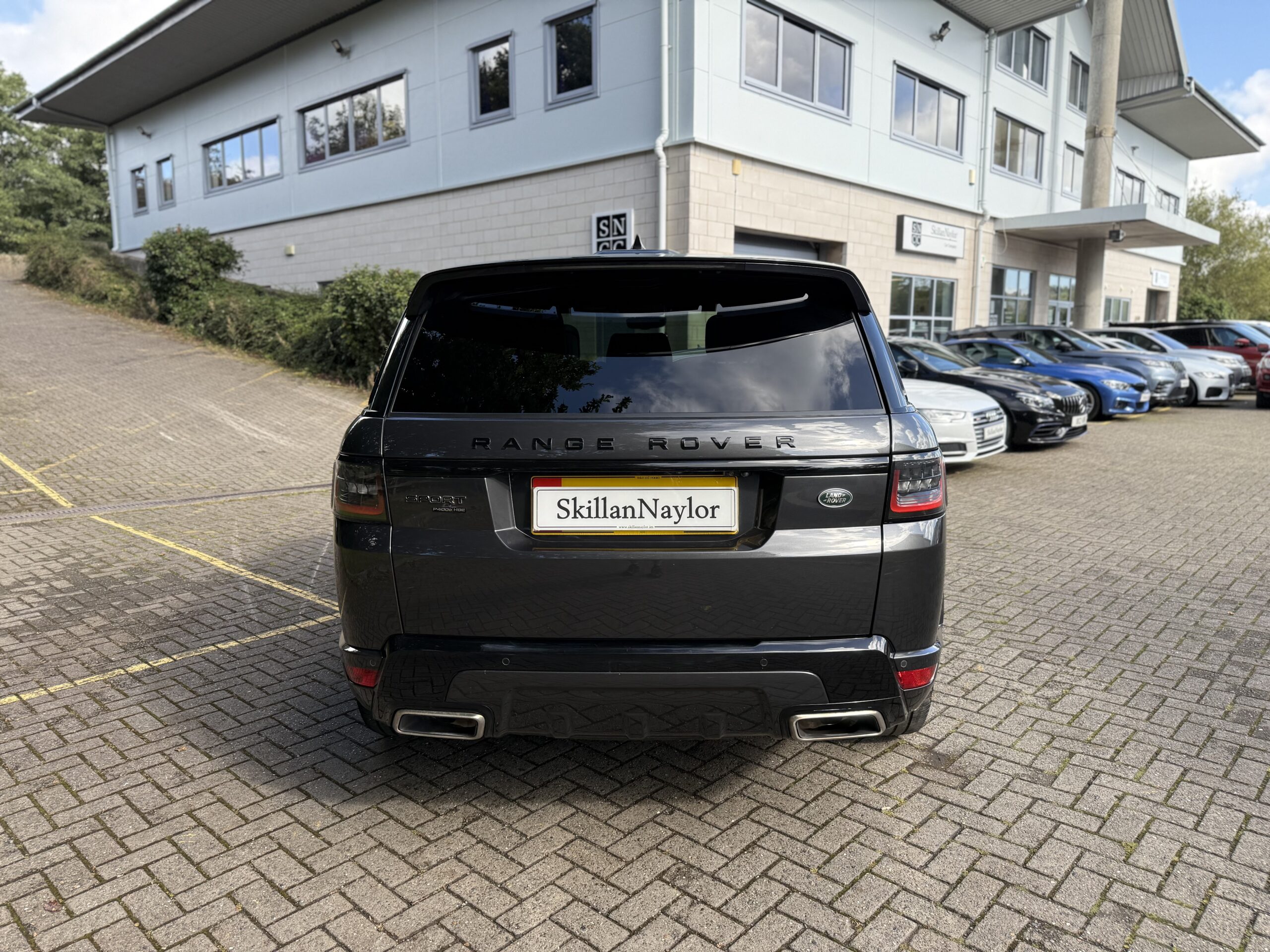 2021 Range Rover Sport 2.0 P400e HSE Dynamic Black 5Dr Auto