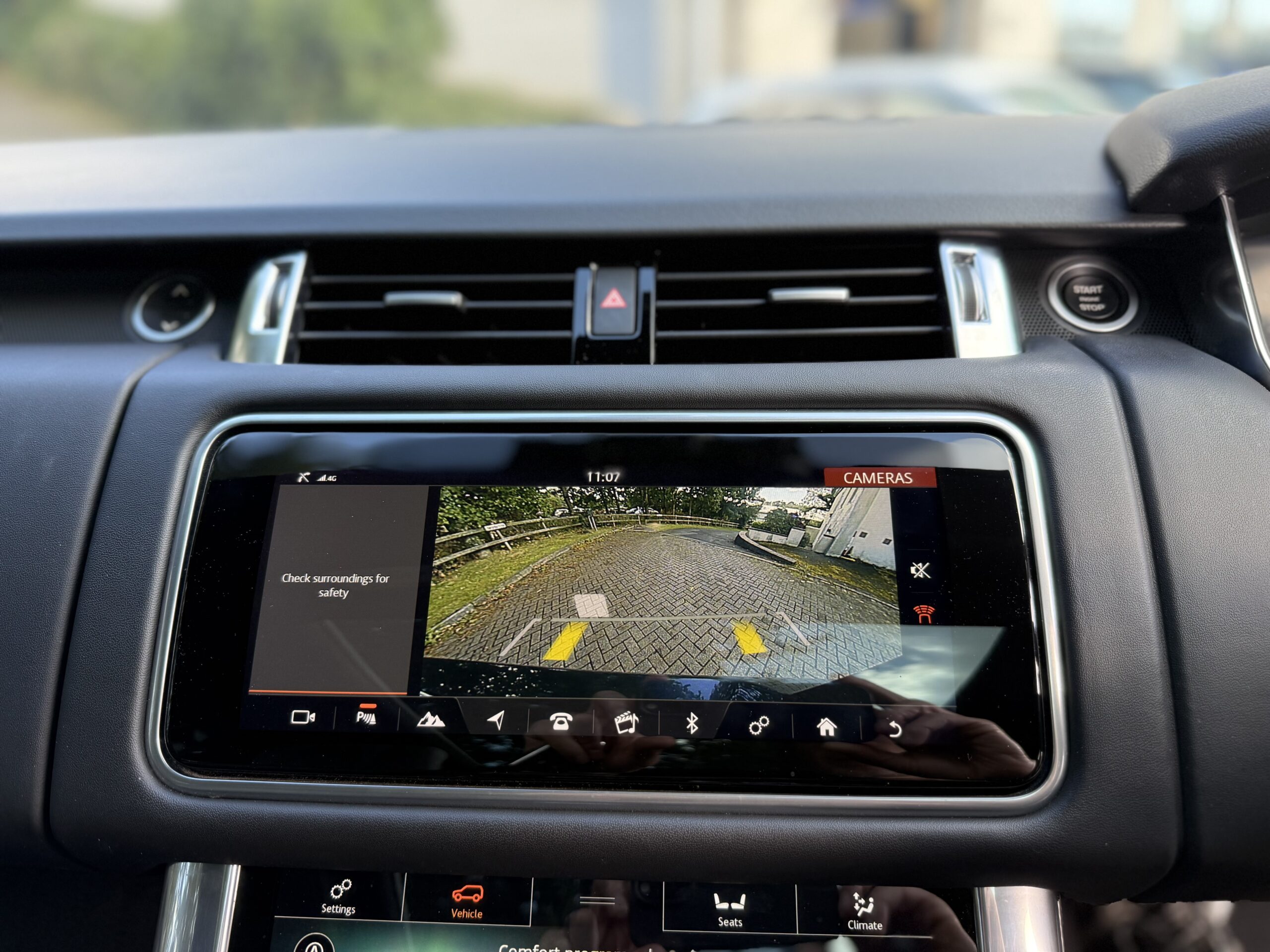 2021 Range Rover Sport 2.0 P400e HSE Dynamic Black 5Dr Auto